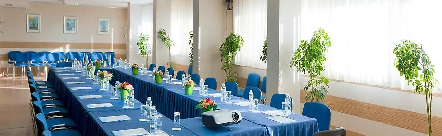 וארנה Aqua Hotel